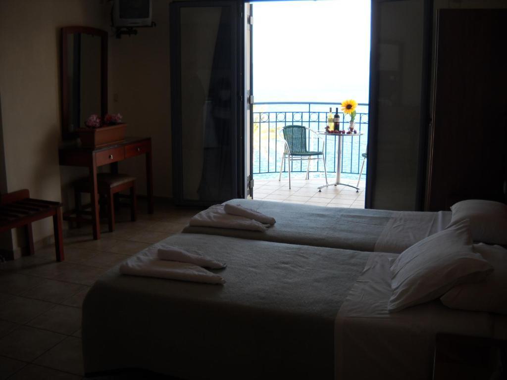 Olive Bay Hotel Agia Efimia Номер фото