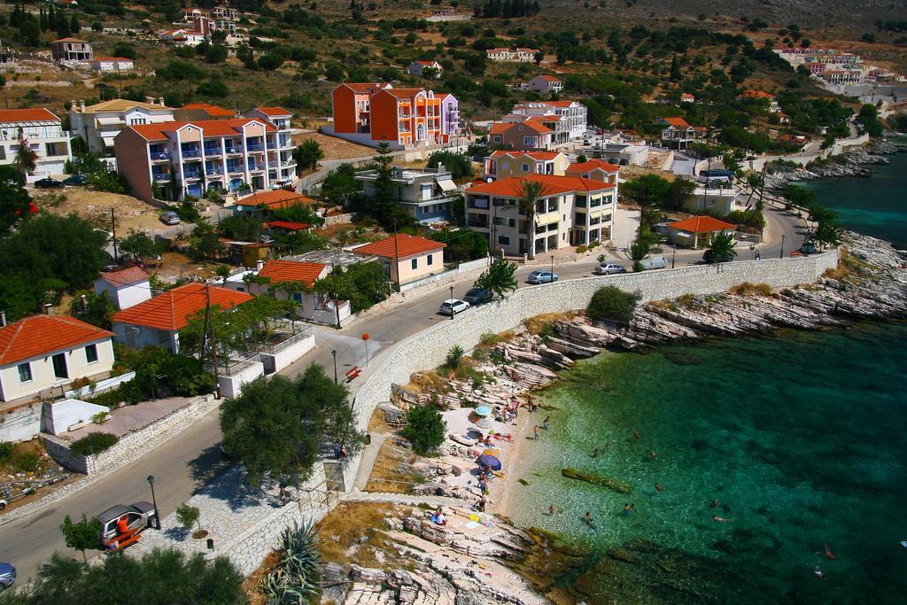 Olive Bay Hotel Agia Efimia Екстер'єр фото