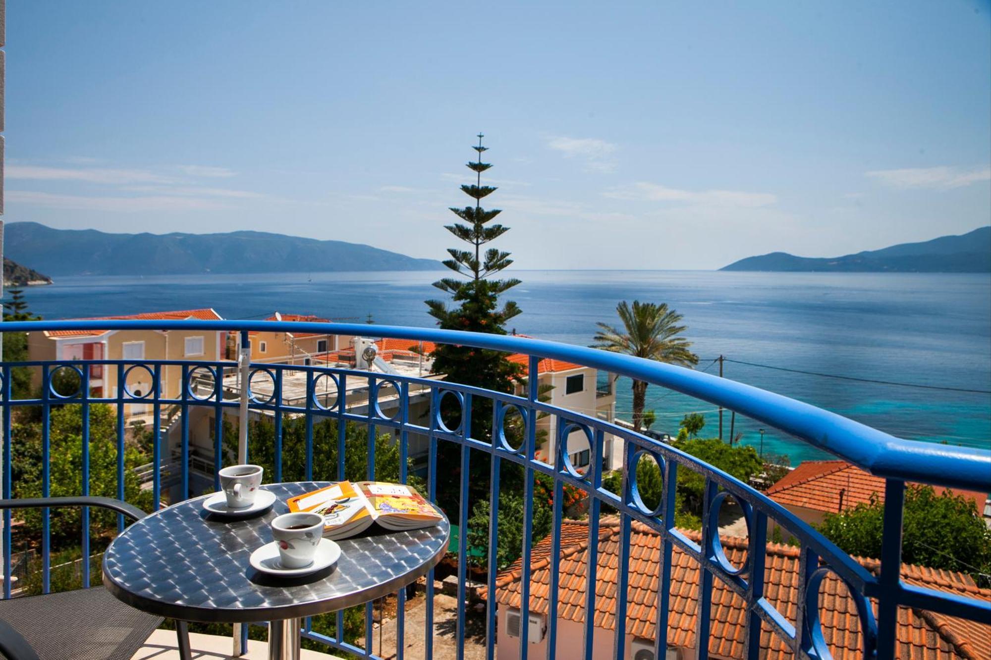 Olive Bay Hotel Agia Efimia Екстер'єр фото